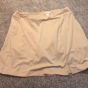 Golf skort